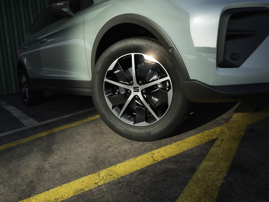 SEAT Arona Style con Rin 16'' Design de Aluminio Maquinado