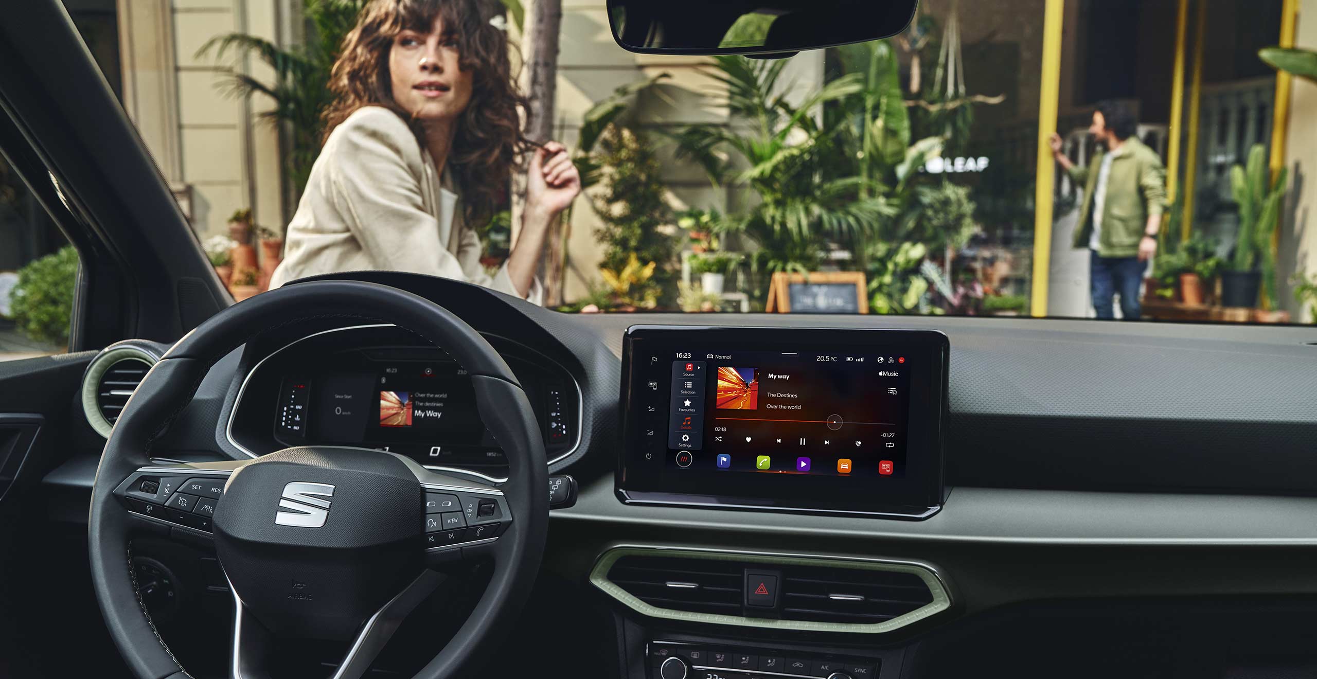 SEAT ARONA Apple Music
