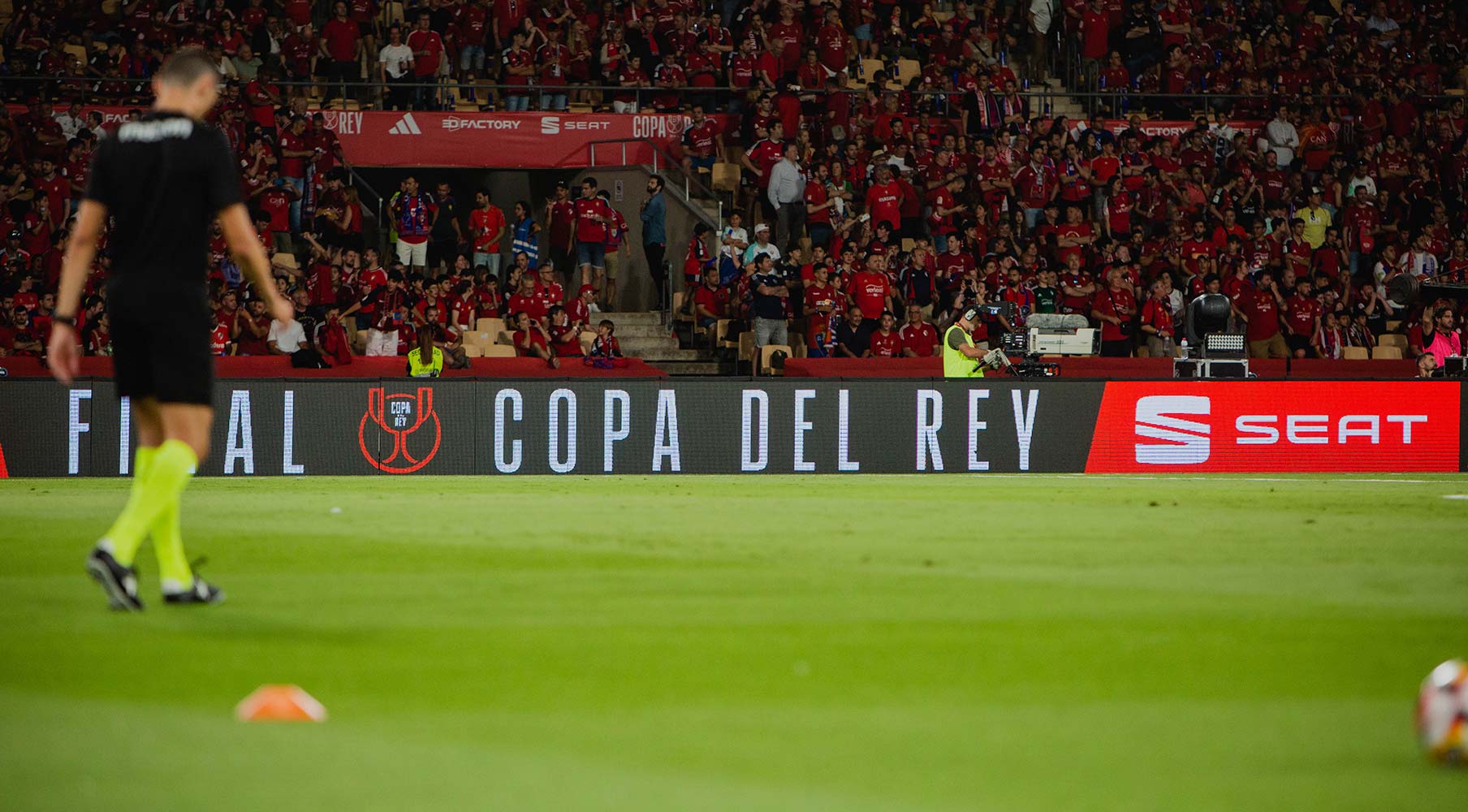 En un paso más de su estrategia “SEATsomosFÚTBOL”, la compañía española refuerza su compromiso con dos de los torneos más importantes del fútbol español