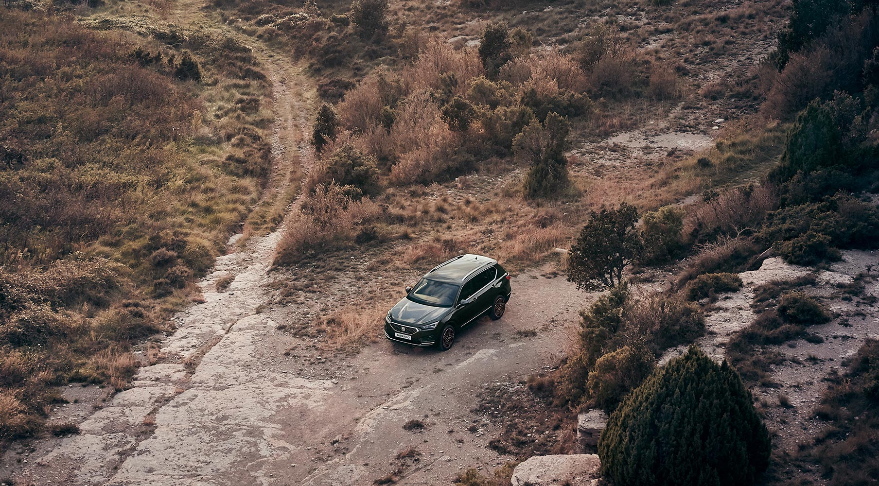 Fabricar un coche cada 40 segundos requiere de una coordinación precisa para que las piezas que lo conforman lleguen justo en el momento necesario.