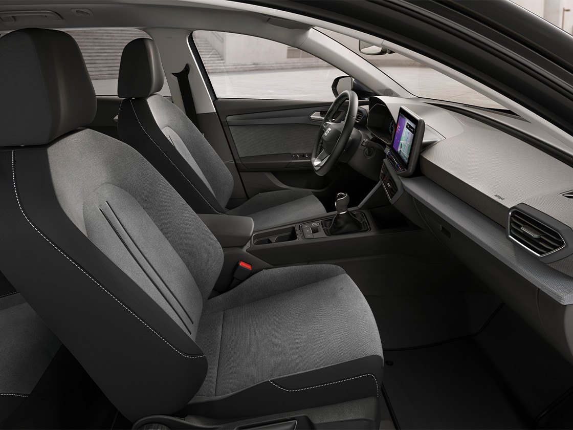 SEAT León con tapicería en asientos tela